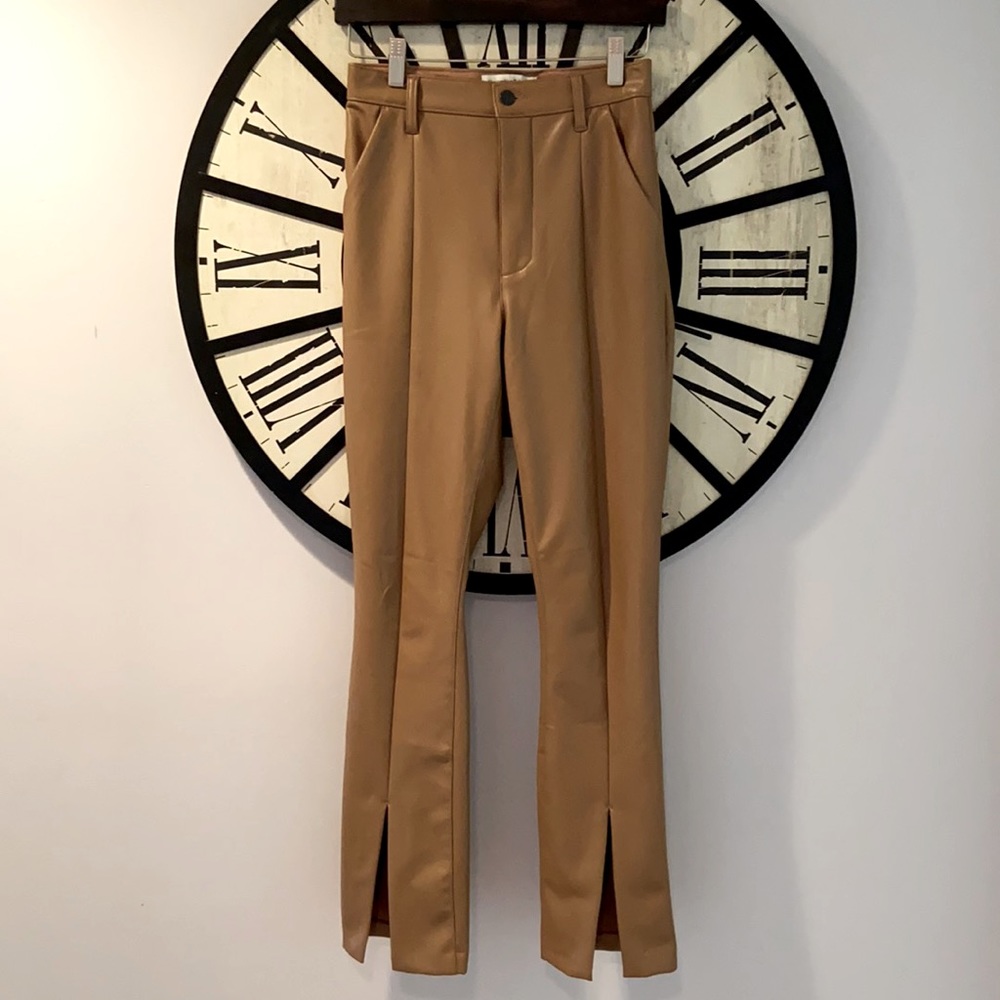 Abercrombie & Fitch faux leather pant